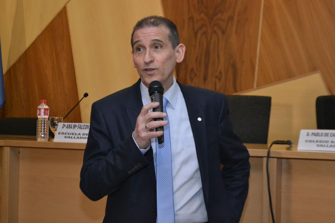D.Carlos Moriyón Mojica